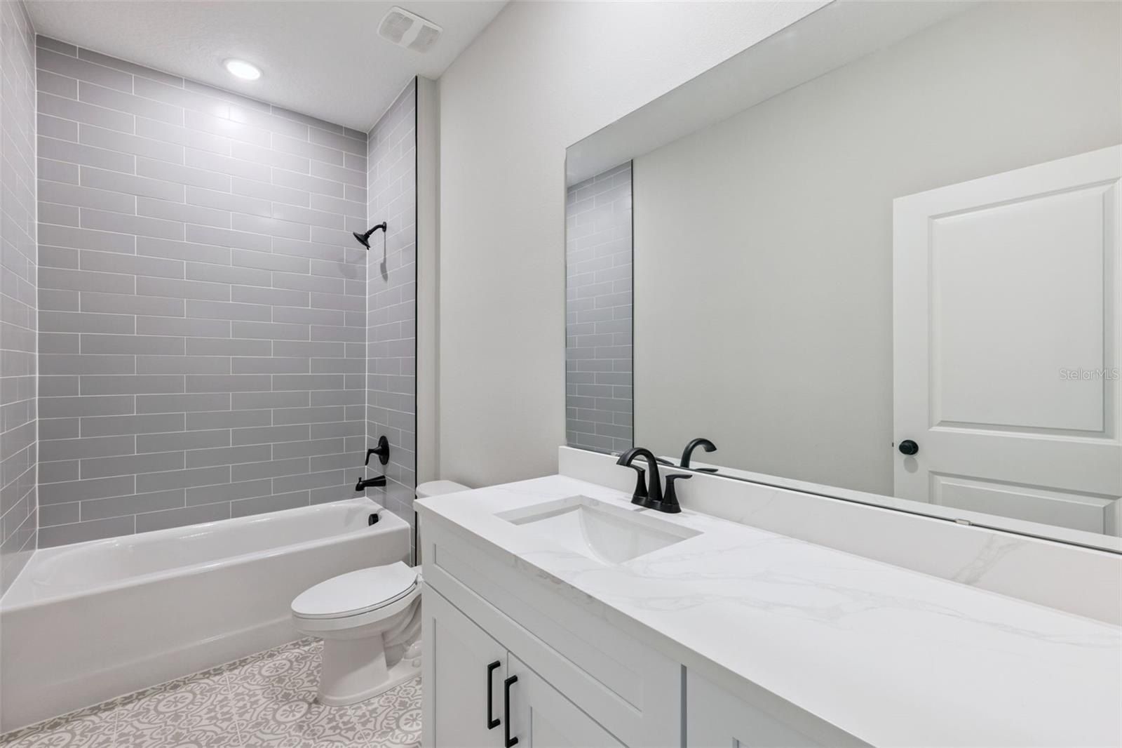 42875 Honeysuckle Street. Eustis, FL 32736