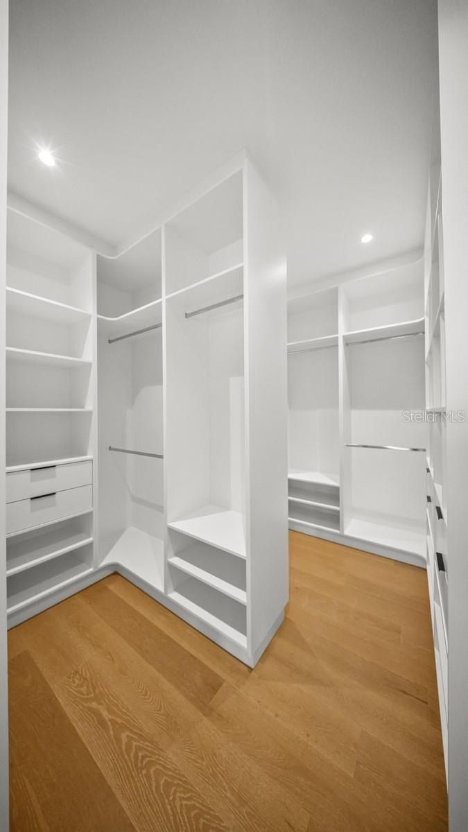 1833 Baylarian Boulevard. Orlando, FL 32806