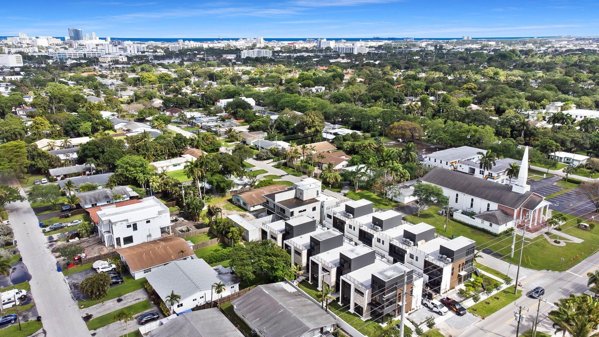 843 Sw 14Th Court Unit 843. Fort Lauderdale, FL 33315