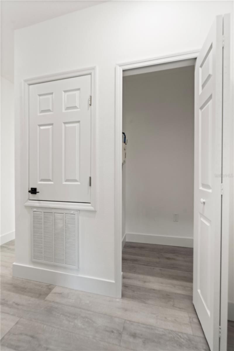 820 E Desoto Street. Clermont, FL 34711