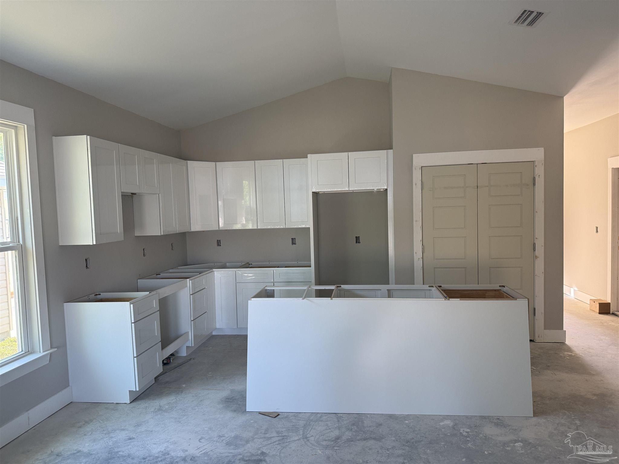 5208 Statler Ave. Pensacola, FL 32507