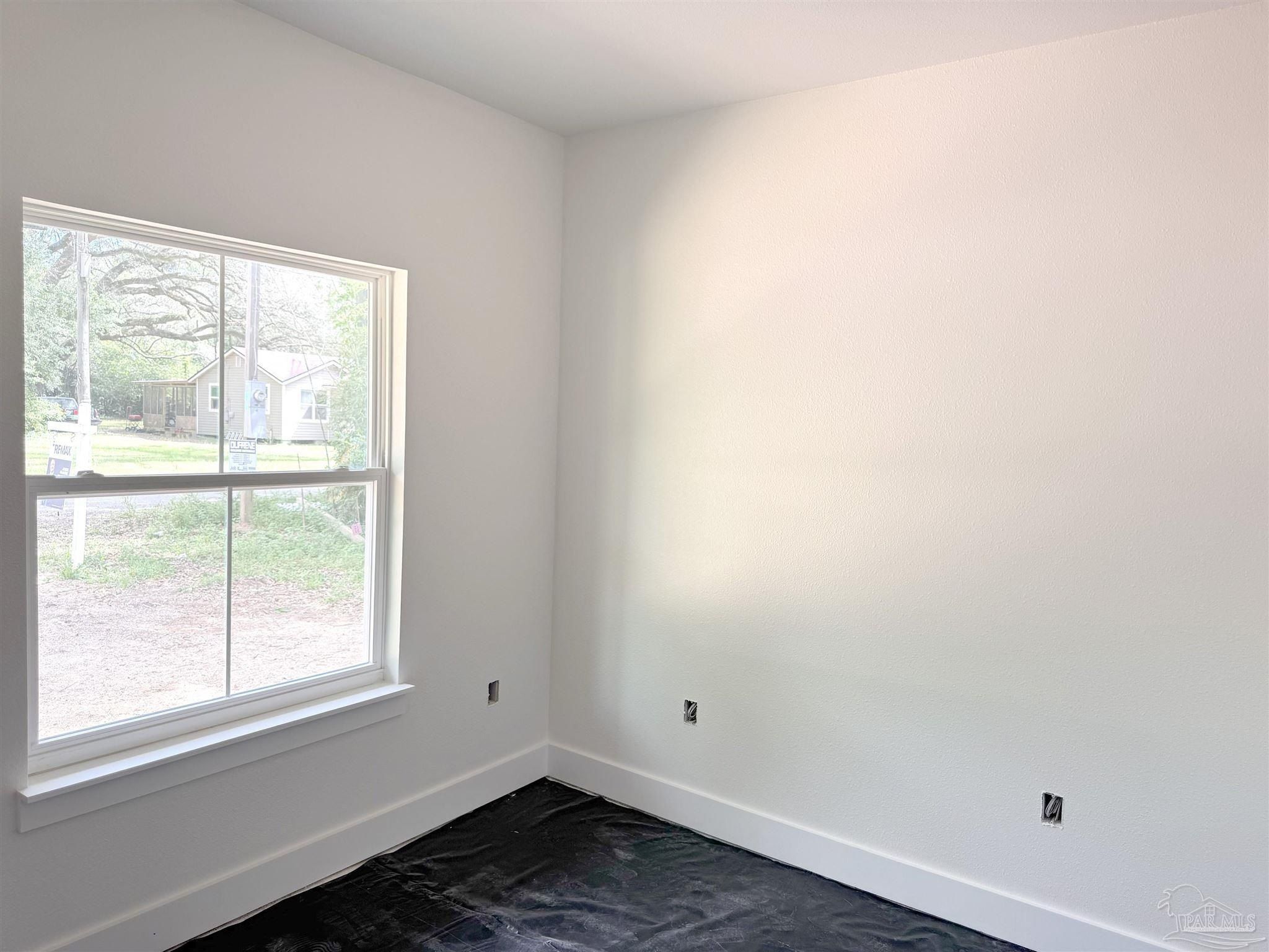 4837 Sierra Dr. Pensacola, FL 32526