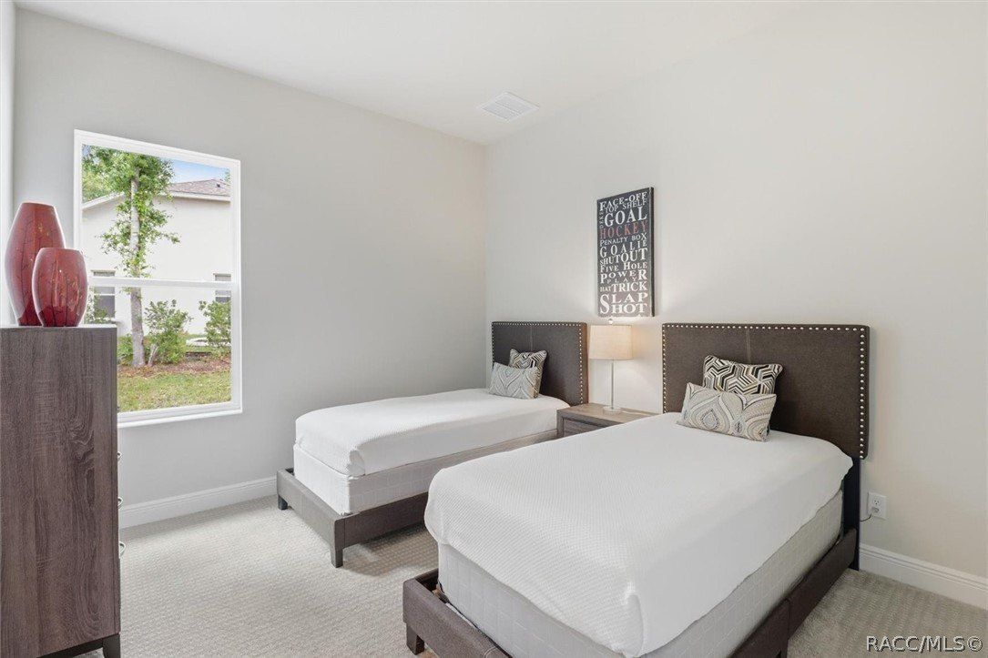 1421 St James Loop. Inverness, FL 34453