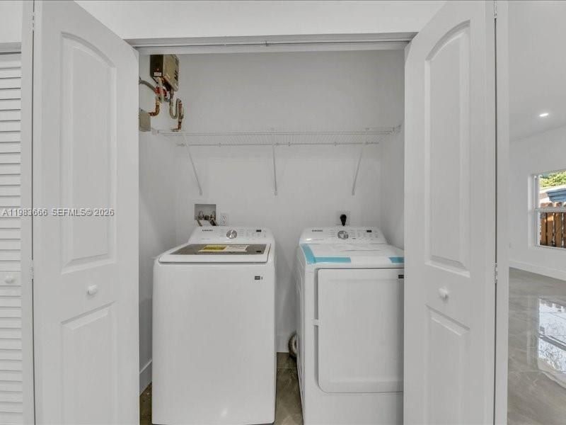 1539 Sw 44Th Ave. Fort Lauderdale, FL 33317