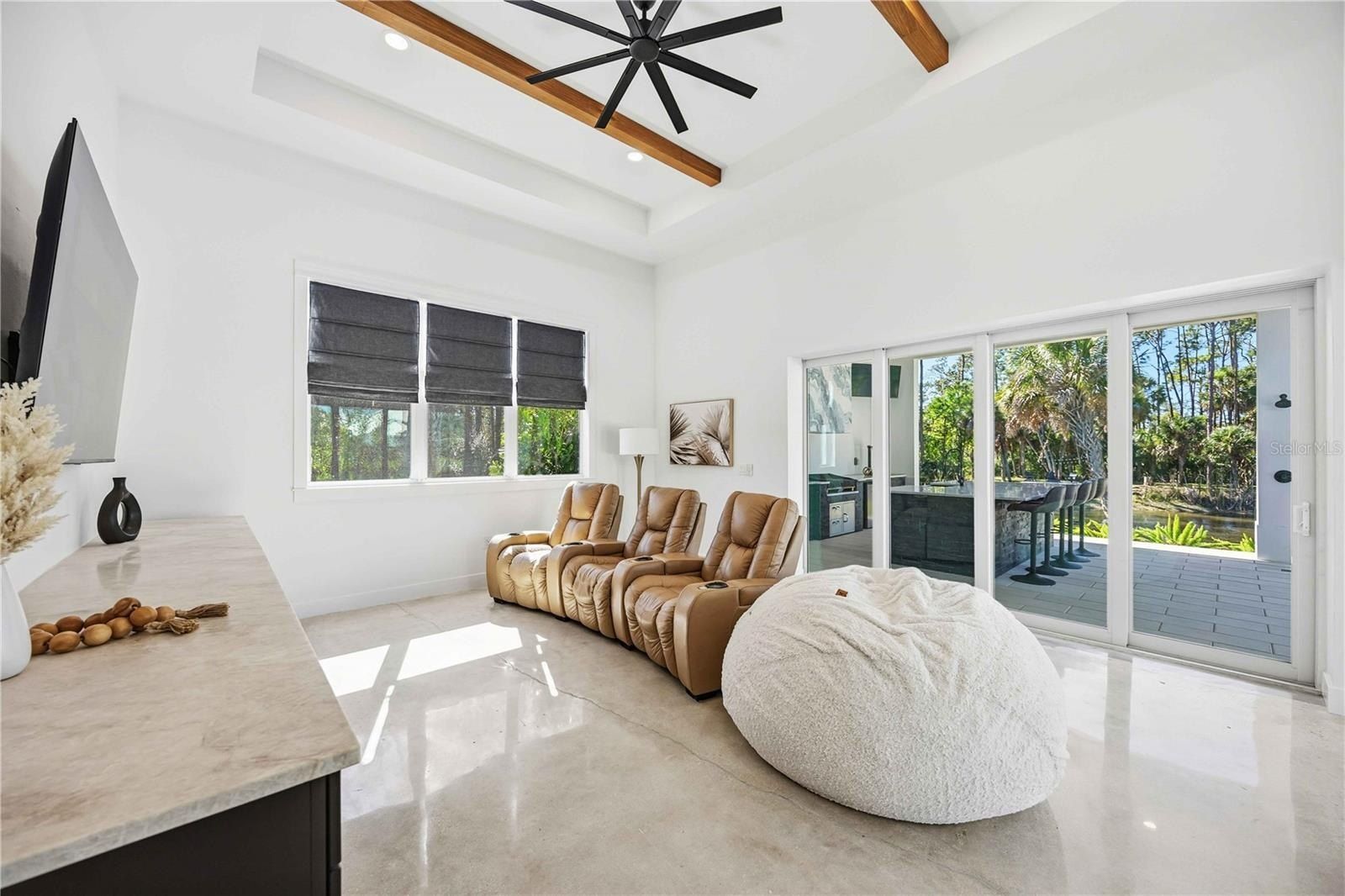 143 Creek Drive Se. Port Charlotte, FL 33952