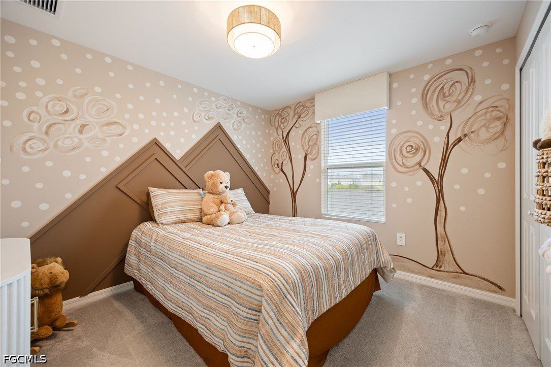 7156 Sugar Pine Way. Fort Myers, FL 33966