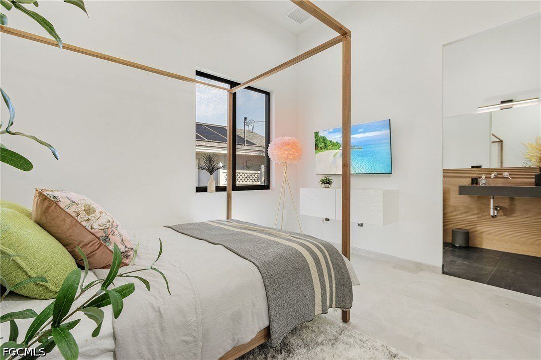 14 Burnt Store Road S. Cape Coral, FL 33991