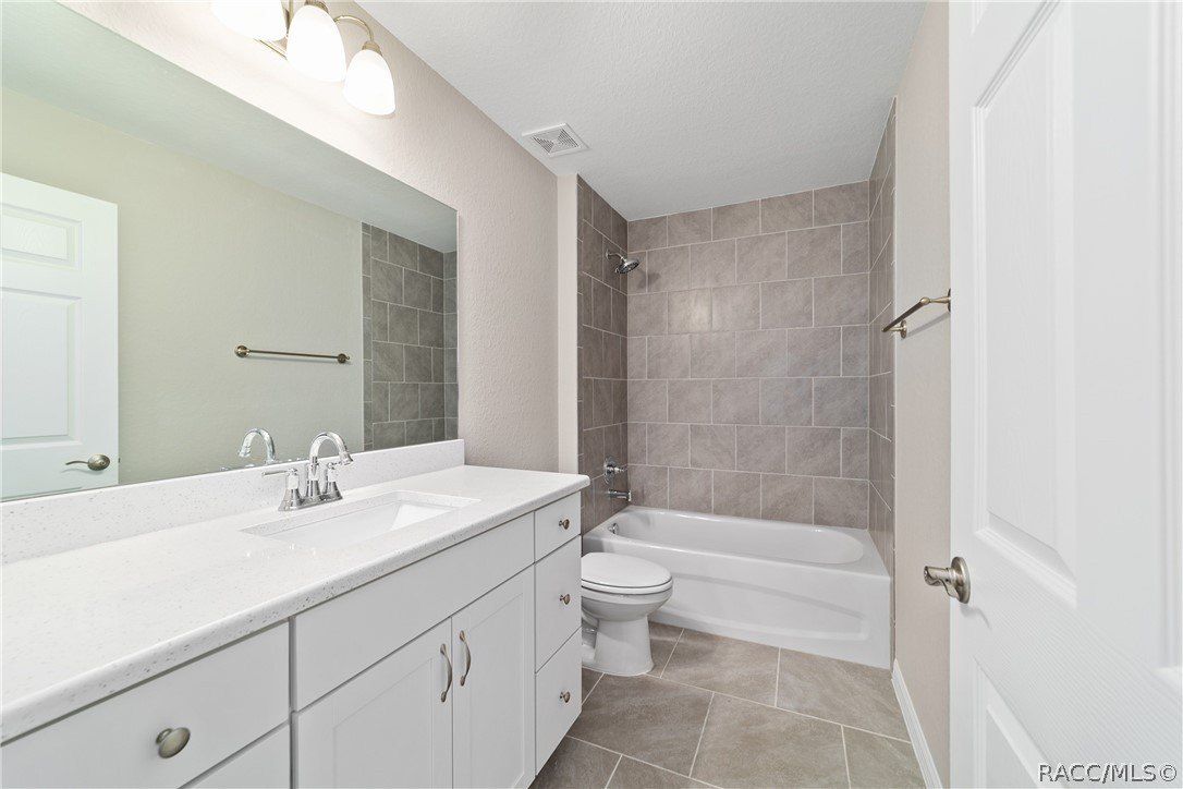 7866 N Manville Road. Citrus Springs, FL 34434