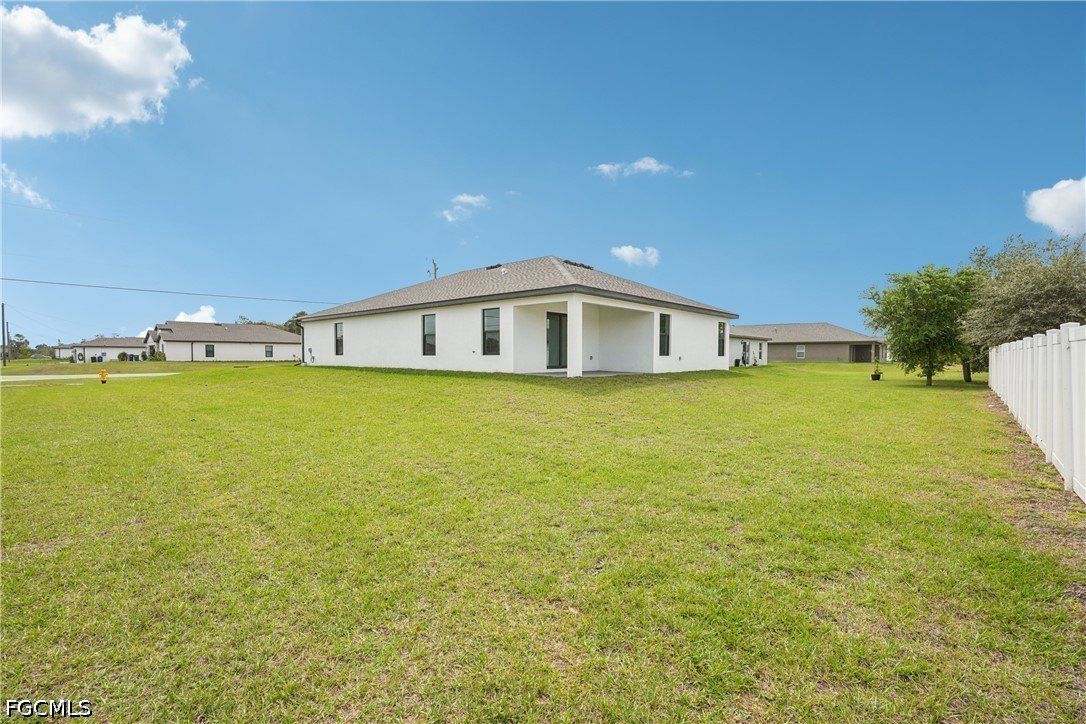 144 Blackstone Drive. Fort Myers, FL 33913