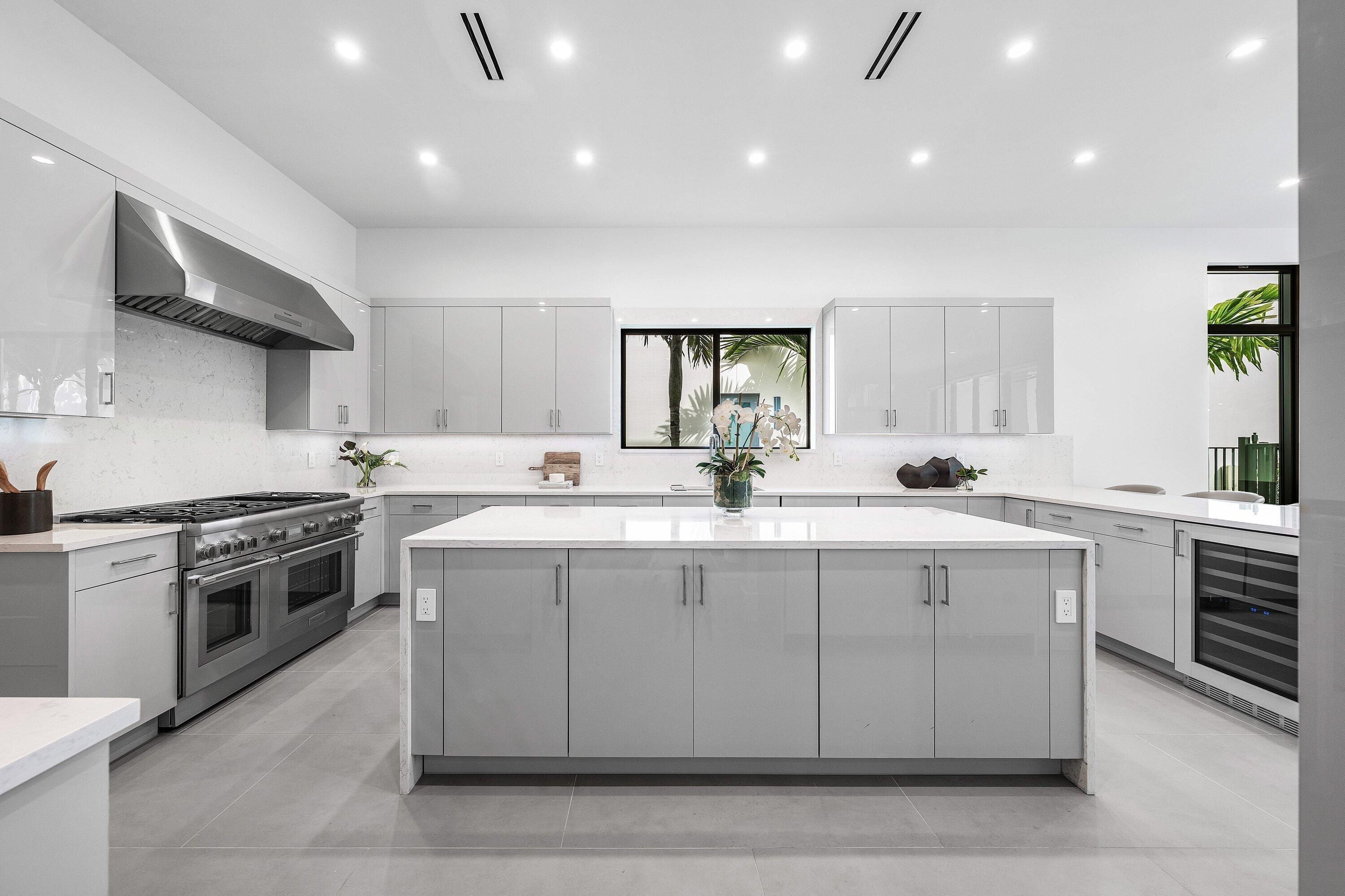 16670 Mosaic Place. Delray Beach, FL 33446