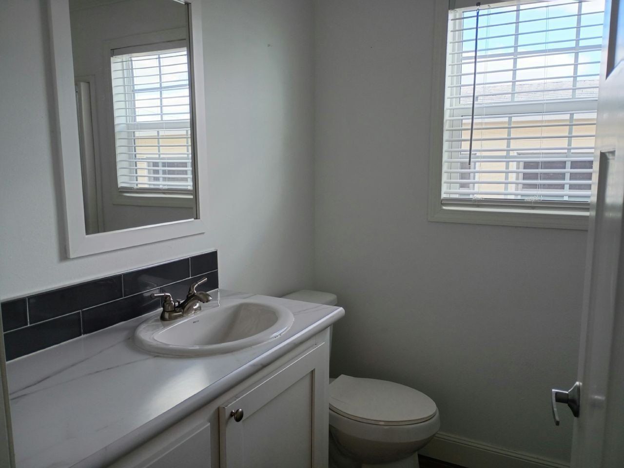 21 North Lakeside. Lake Placid, FL 33852