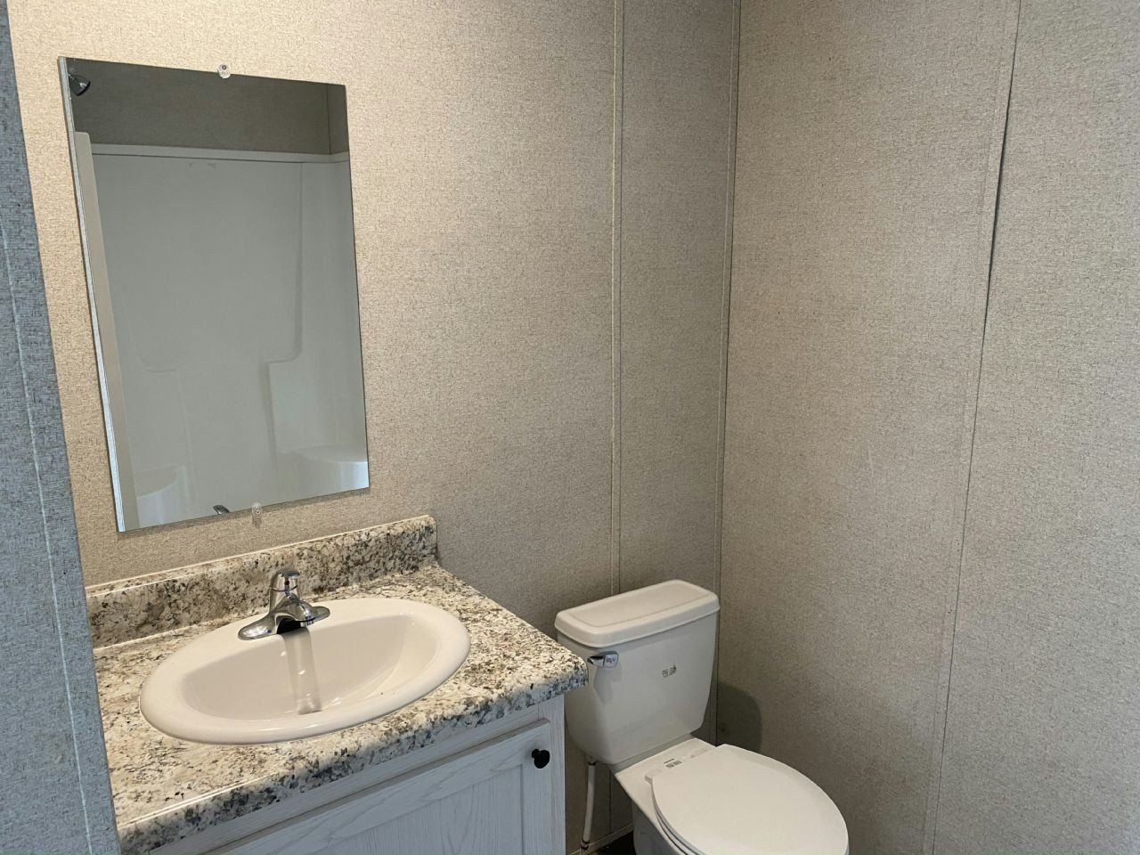 1250 Lakeview Drive. Deland, FL 32720