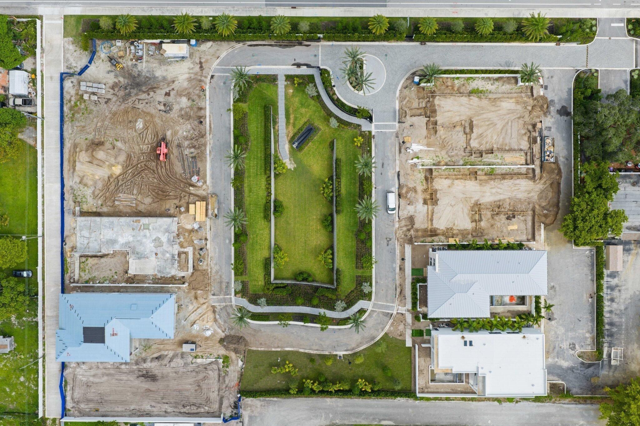 330 Grove Place. Delray Beach, FL 33444