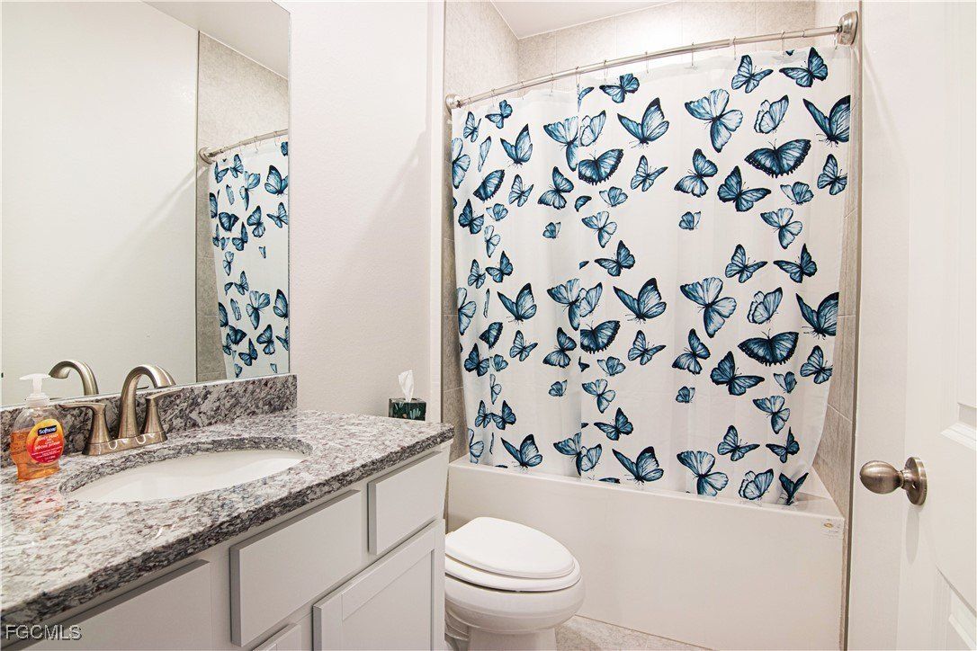 175 Herndon Avenue. Lehigh Acres, FL 33974