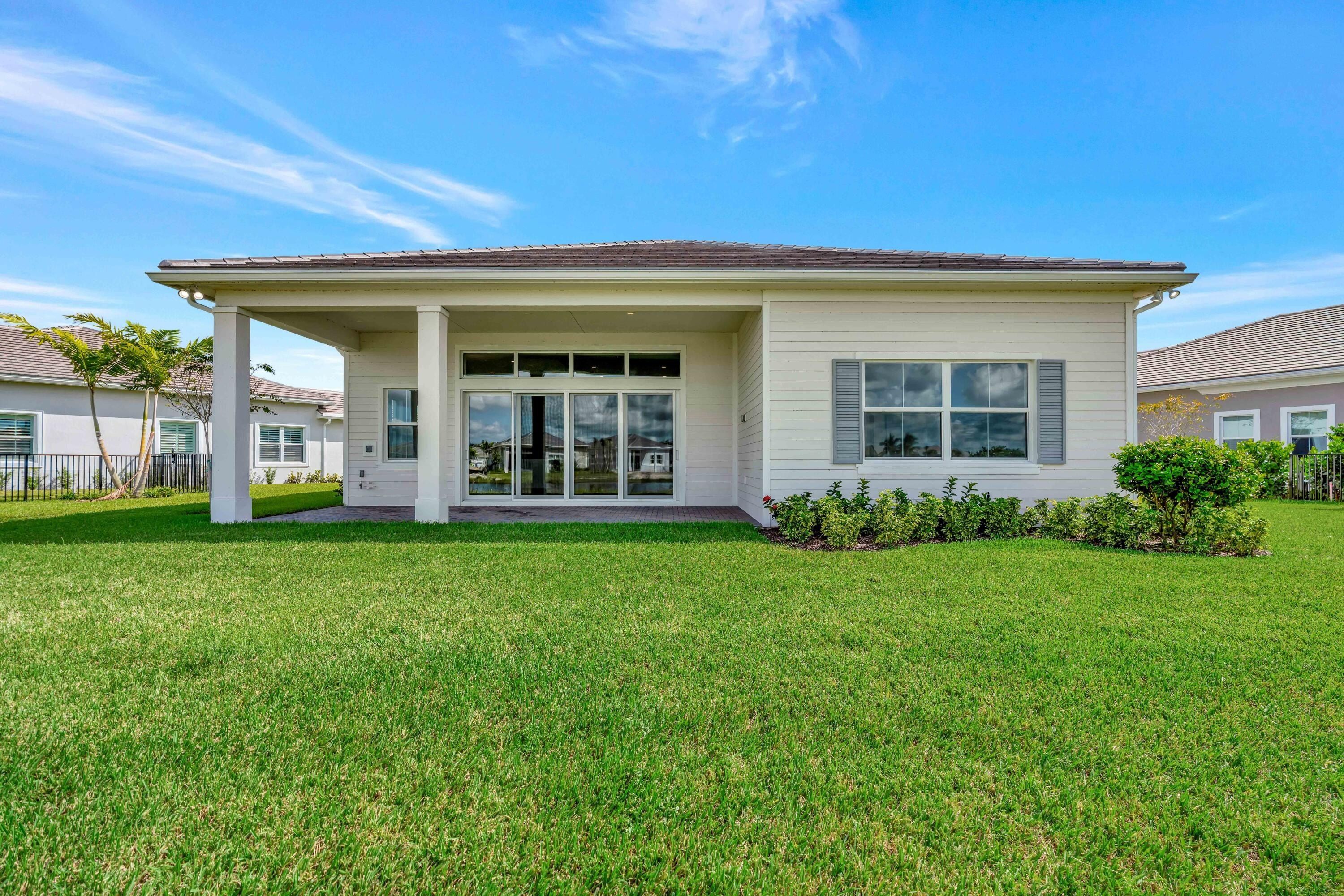12188 Arbordale Way. Palm Beach Gardens, FL 33412