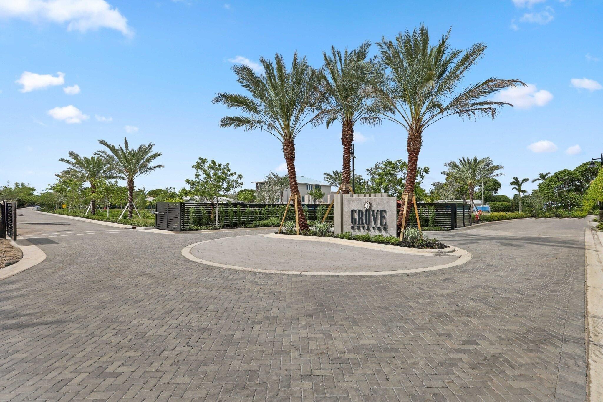 330 Grove Place. Delray Beach, FL 33444