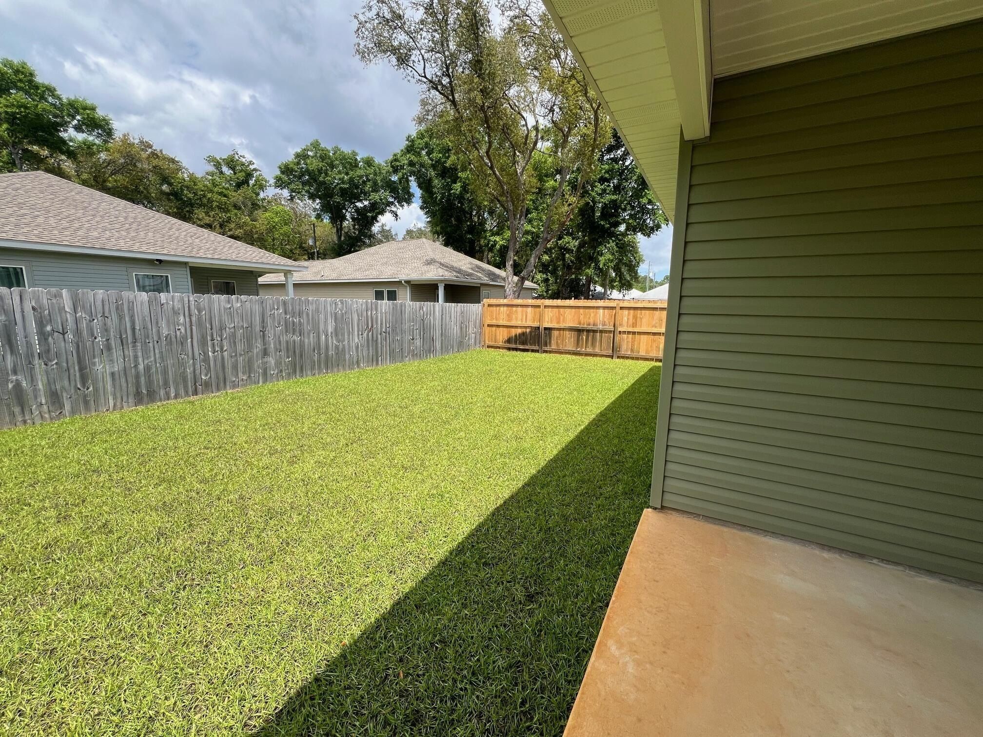 89 Hawkins Road. Fort Walton Beach, FL 32547