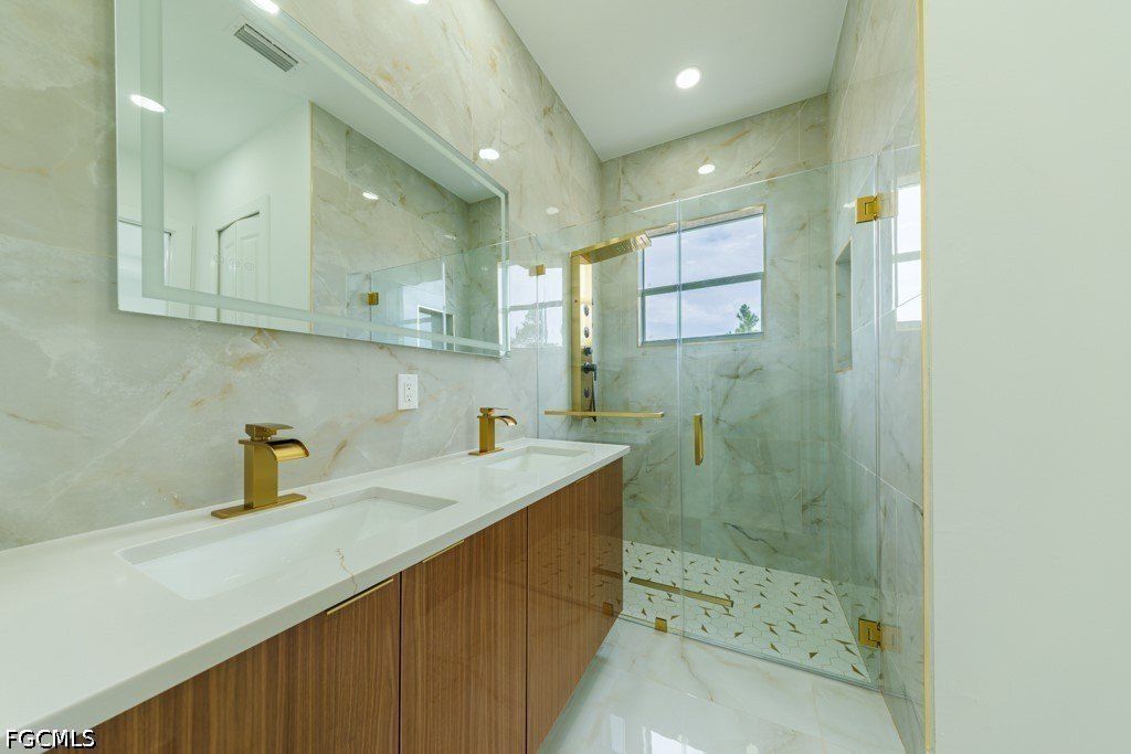 1117 Euclid Avenue. Lehigh Acres, FL 33972