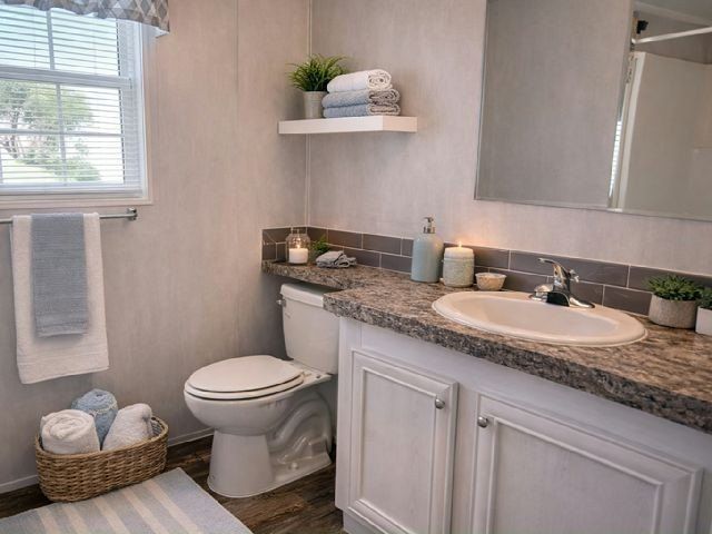 3 Elizabeth St. West Palm Beach, FL 33405