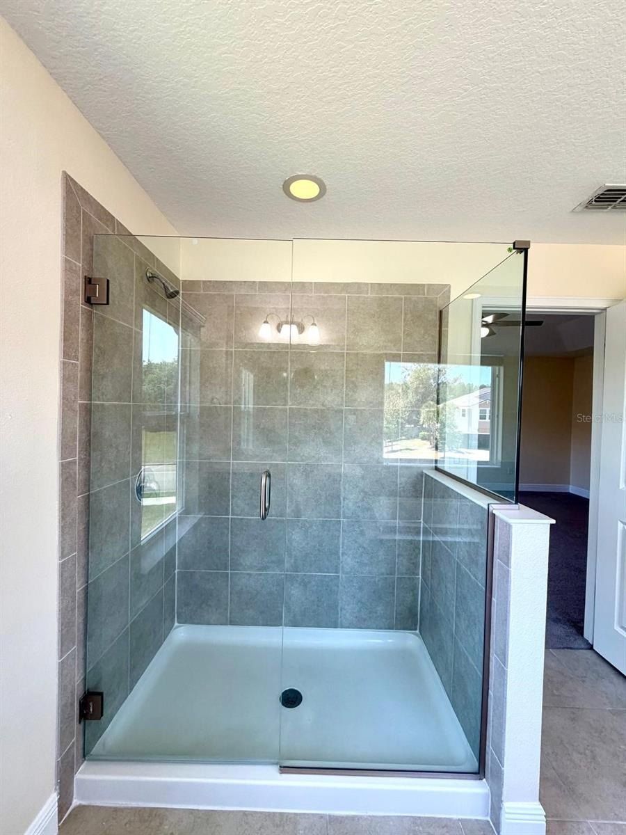 6206 Scarlet Darter Way. Tampa, FL 33625