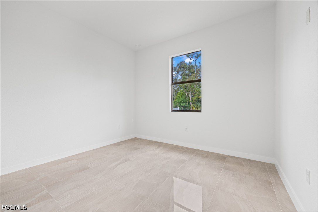 1133 Alvin Avenue. Lehigh Acres, FL 33971