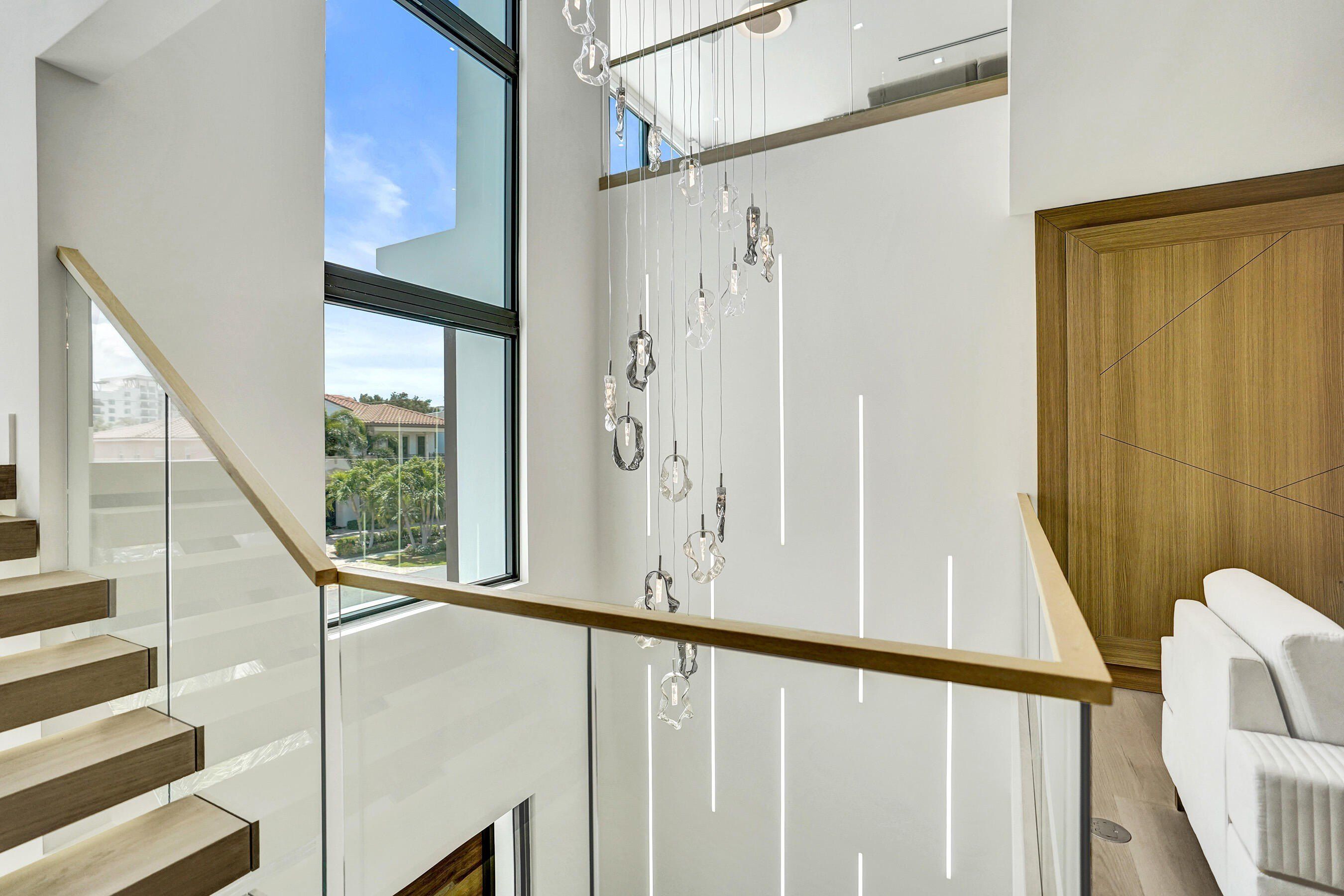 365 Ne 3Rd Street. Boca Raton, FL 33432