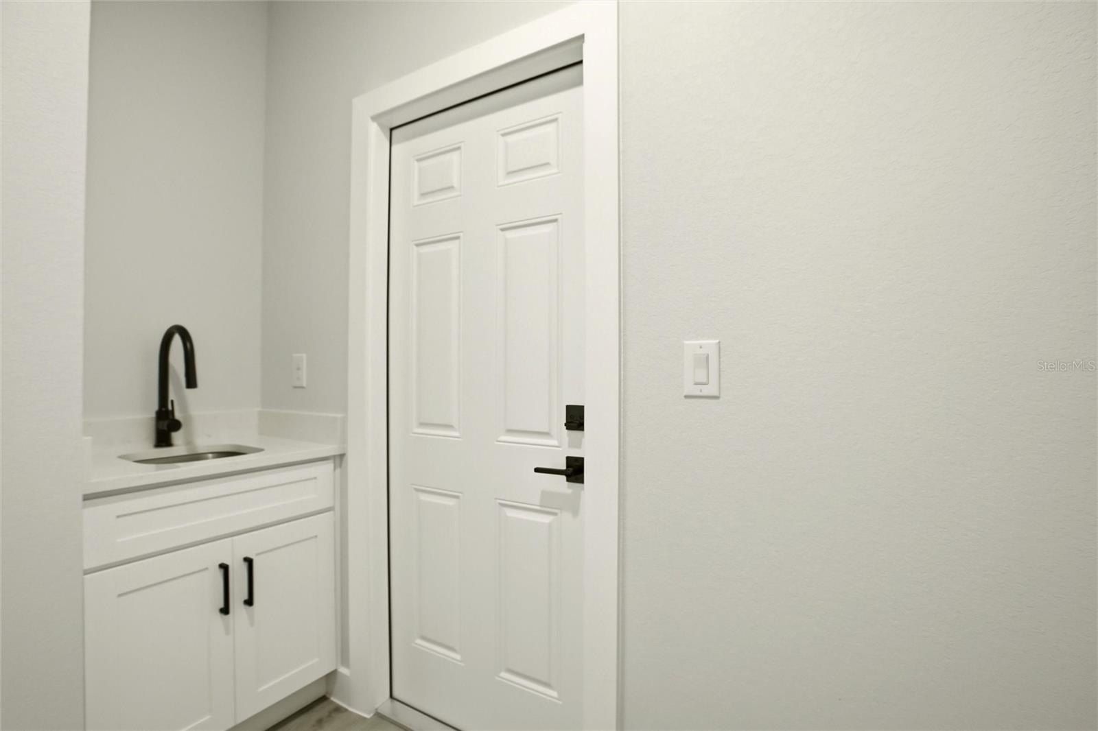 3108 Buttercup Lane. Lake Placid, FL 33852