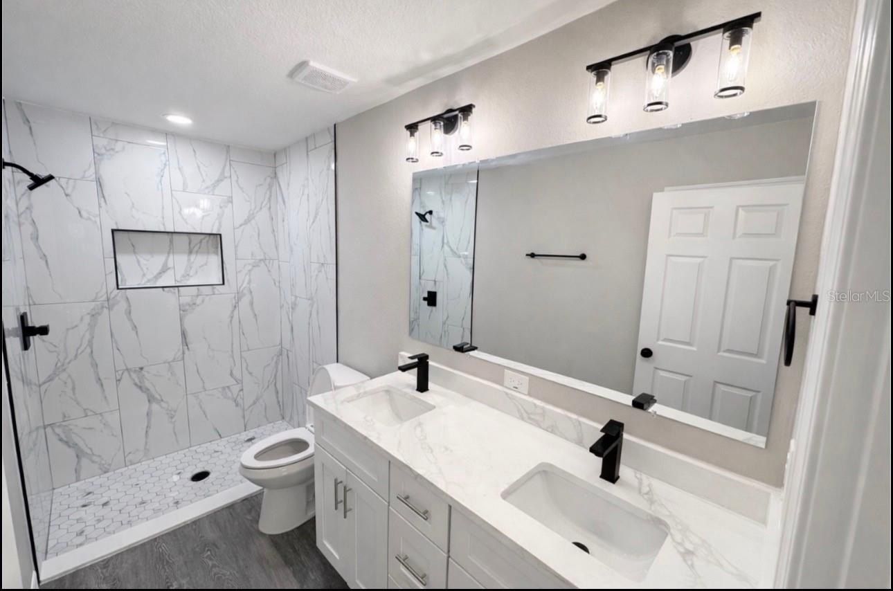 30 Sequoia Drive Trace. Ocklawaha, FL 32179