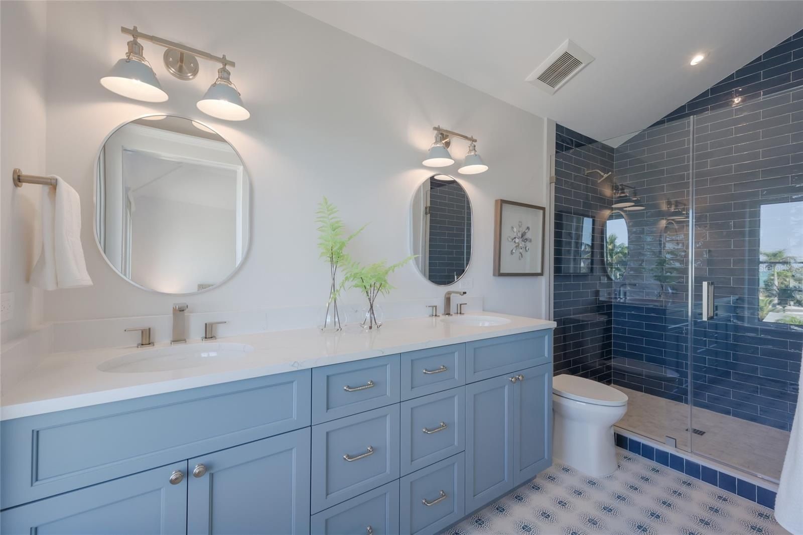 215 Sycamore Avenue. Anna Maria, FL 34216