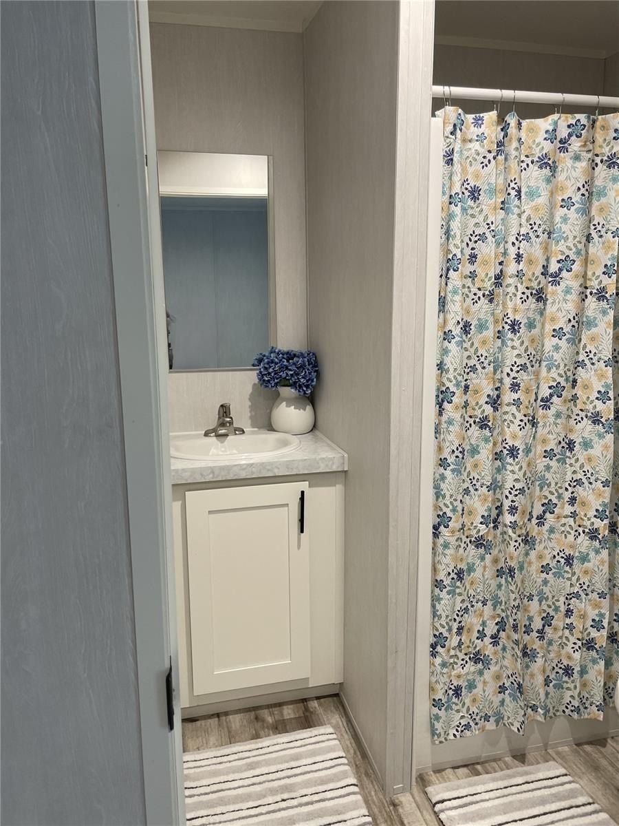 7697 Nw 165Th Street. Trenton, FL 32693