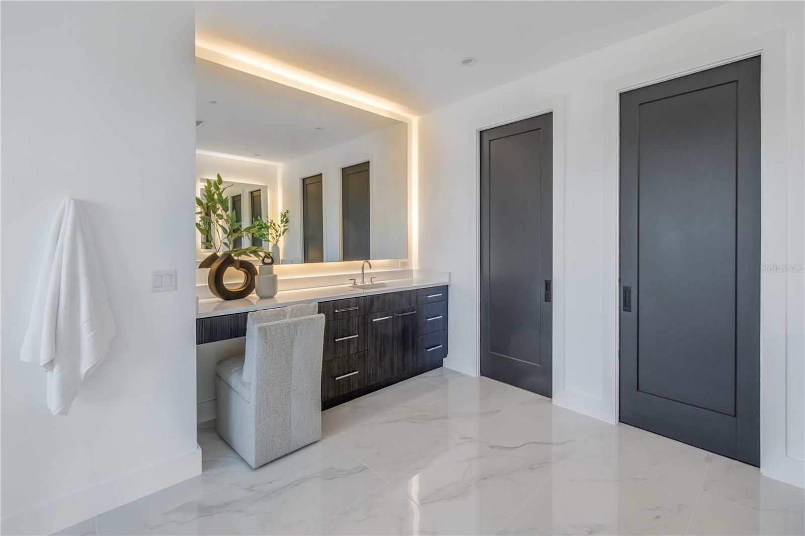 2081 Michigan Avenue Ne. St Petersburg, FL 33703