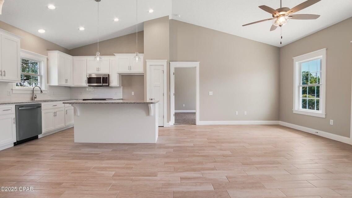 3215 E 2Nd. Panama City, FL 32401