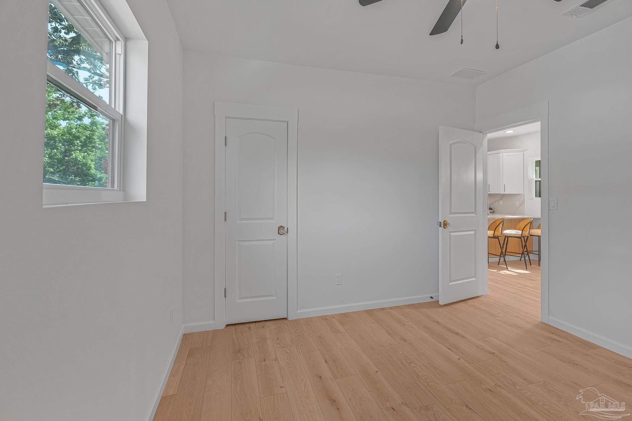 1613 E Desoto St. Pensacola, FL 32501