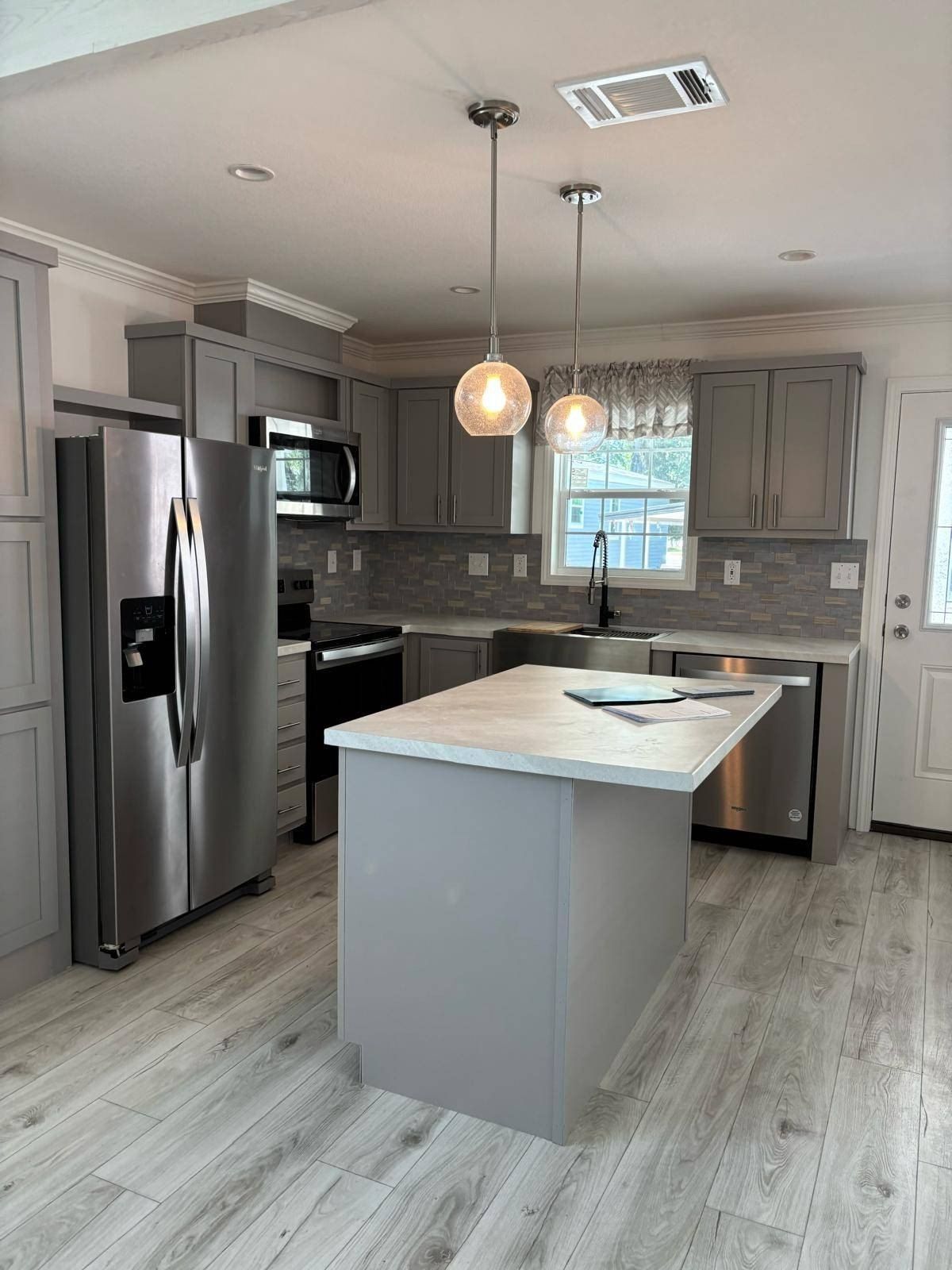 1002 Illinois. Fort Meade, FL 33841