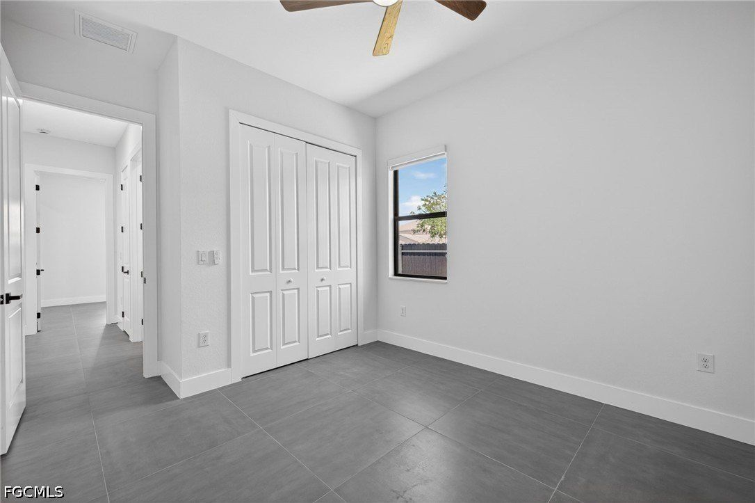 1715 Sw 4Th Street. Cape Coral, FL 33991