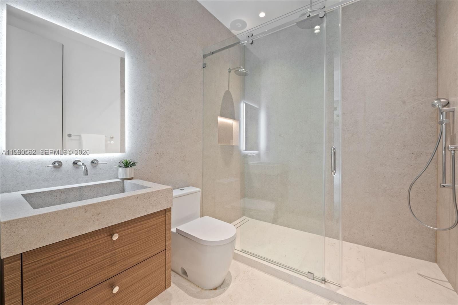 6716 San Vicente St. Coral Gables, FL 33146