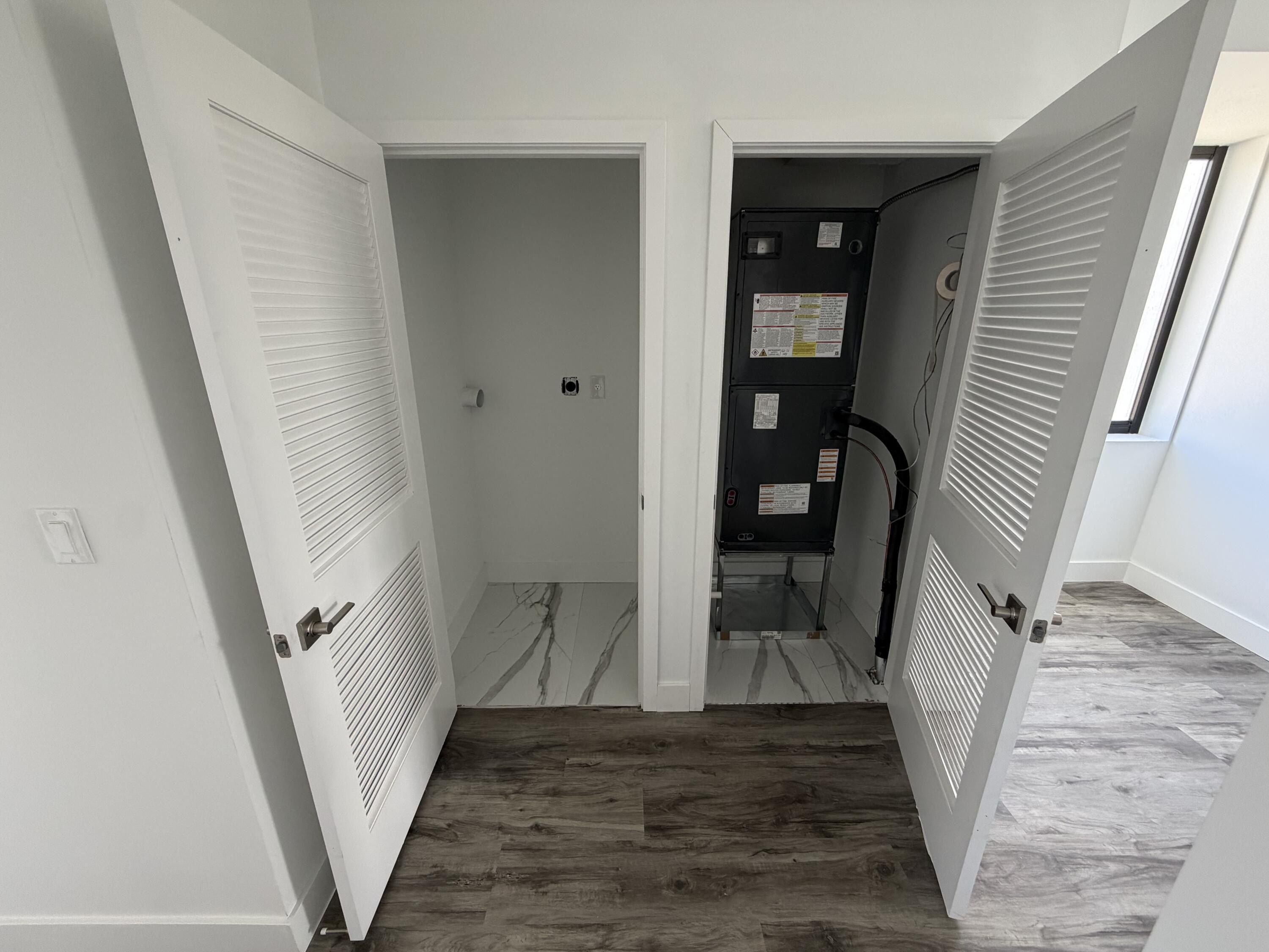 120 Nw 15Th Place. Pompano Beach, FL 33060