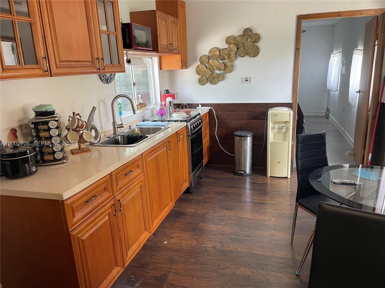 551 Ave Del Sur. Clewiston, FL 33440