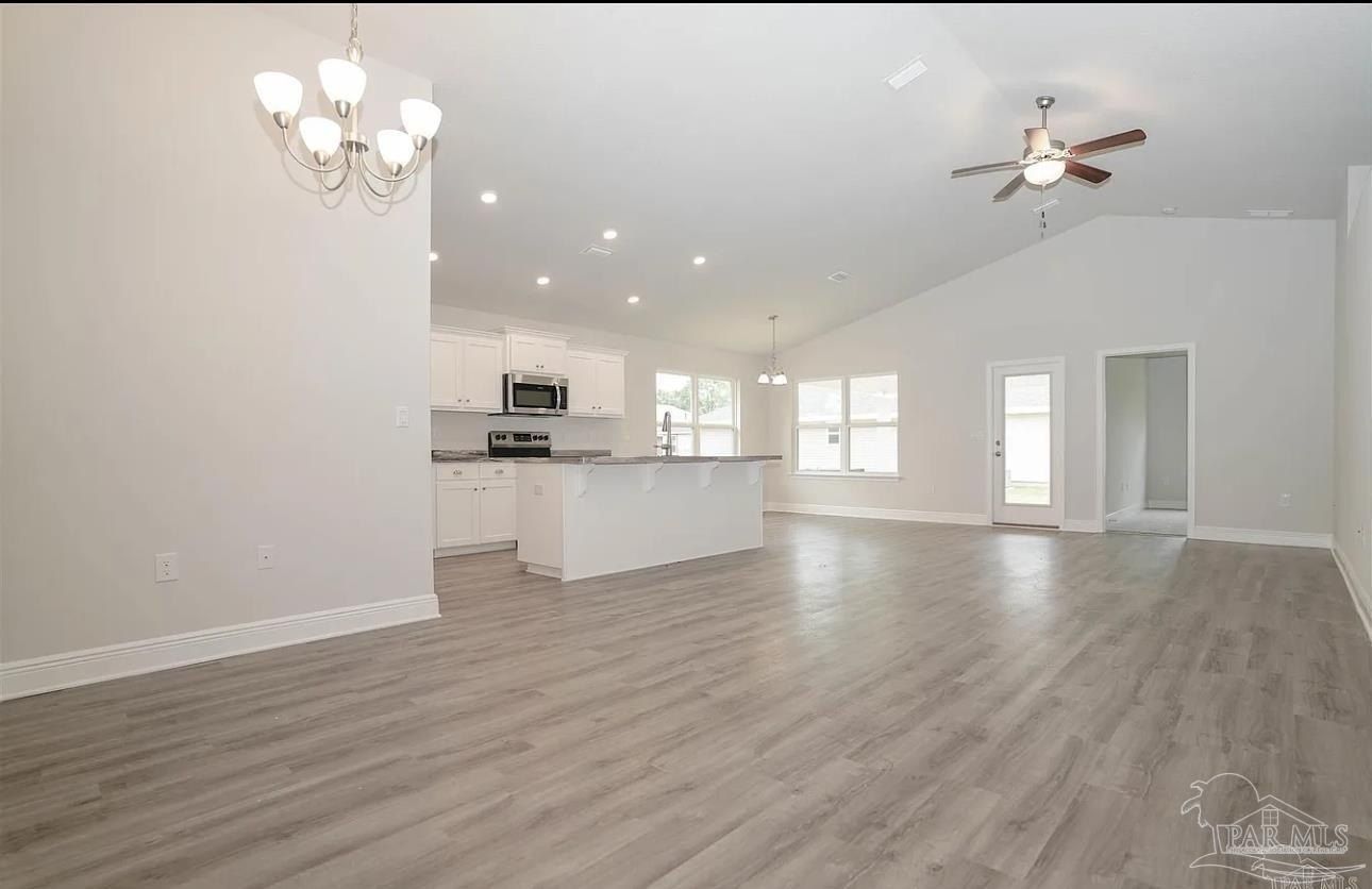 5282 Hidden Pines Cir. Milton, FL 32583