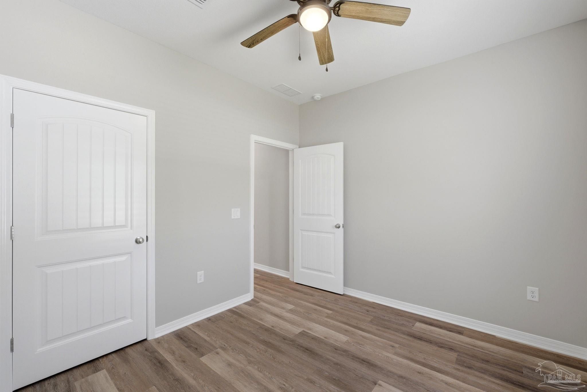 1255 Mills Ave. Pensacola, FL 32507