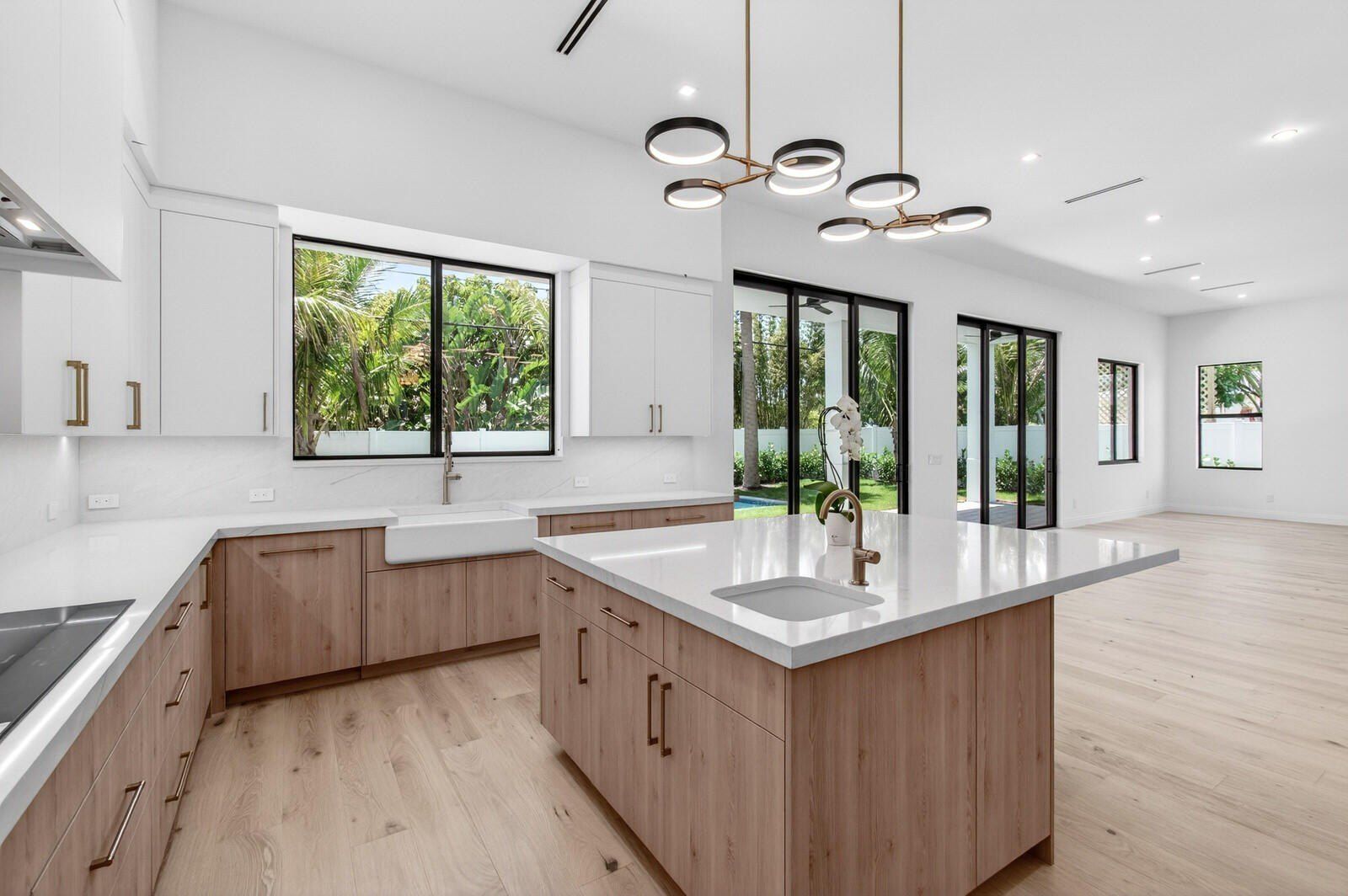 354 Leigh Road. West Palm Beach, FL 33405