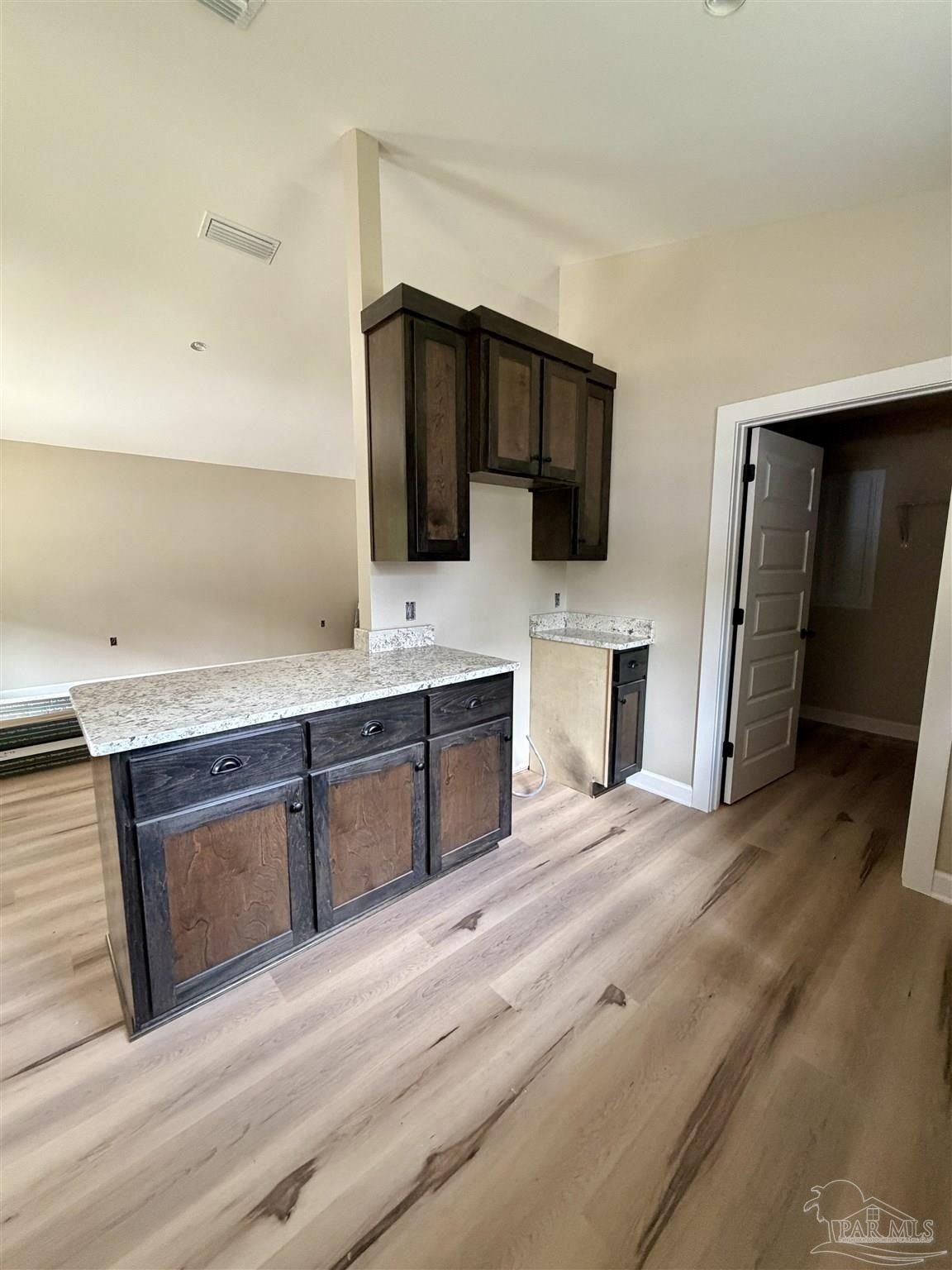 4490 Oak Ln. Milton, FL 32570