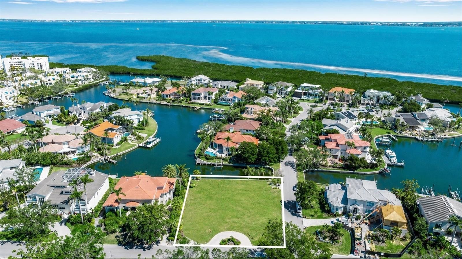 1600 Harbor Sound Drive. Longboat Key, FL 34228