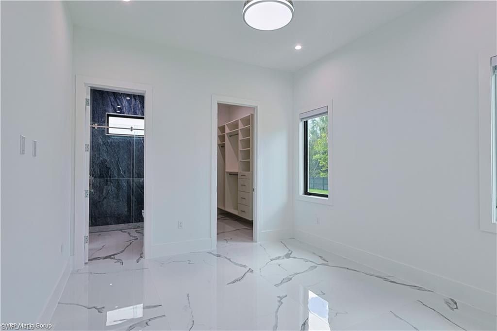 3430 1St Ave Nw. Naples, FL 34120