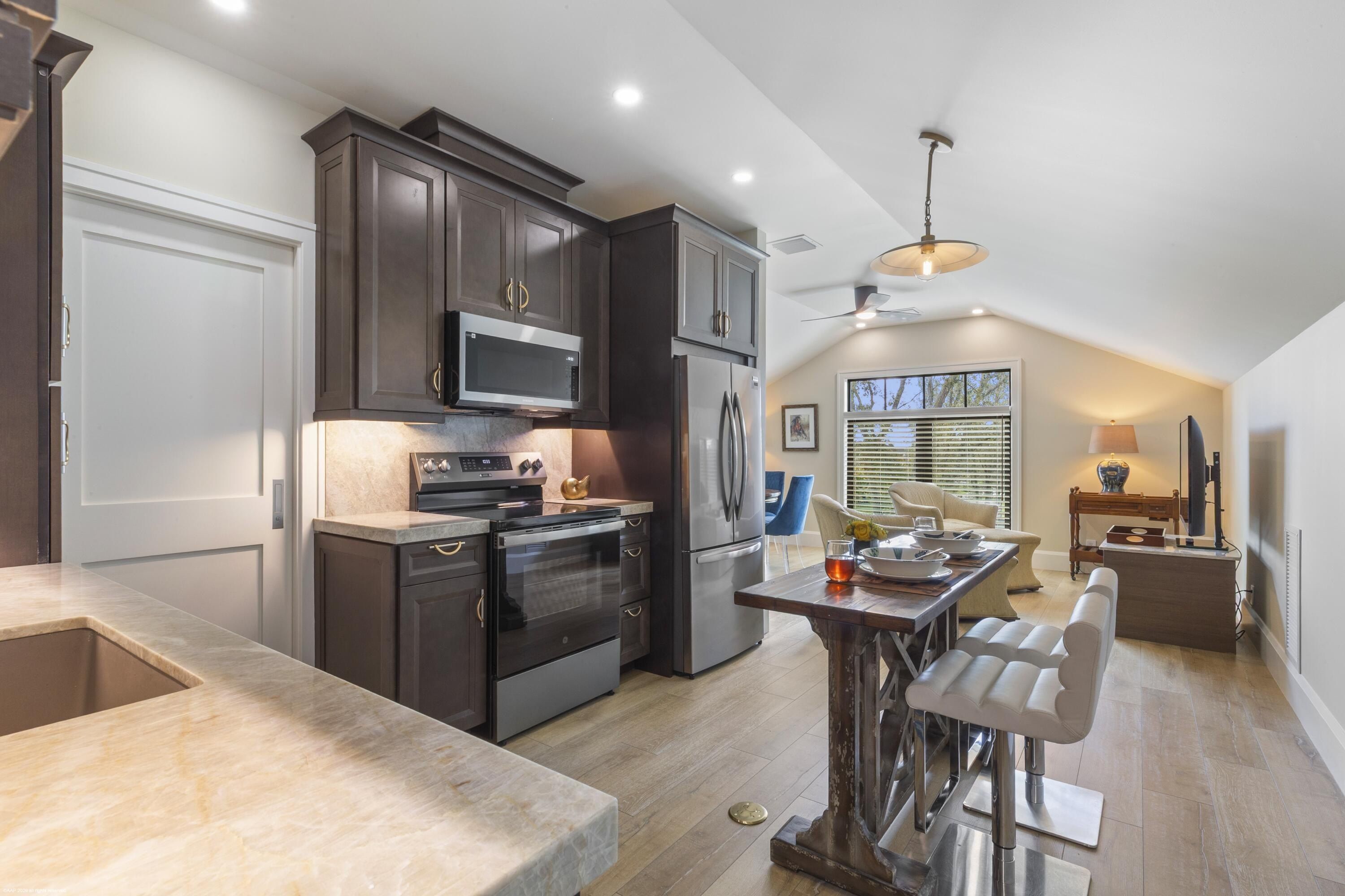 16219 Hollow Tree Lane. Wellington, FL 33470