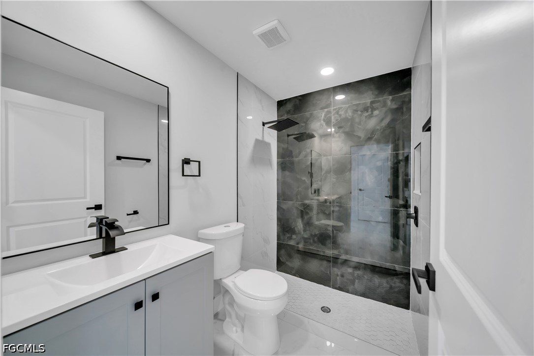 2604 51St Street Sw. Lehigh Acres, FL 33976