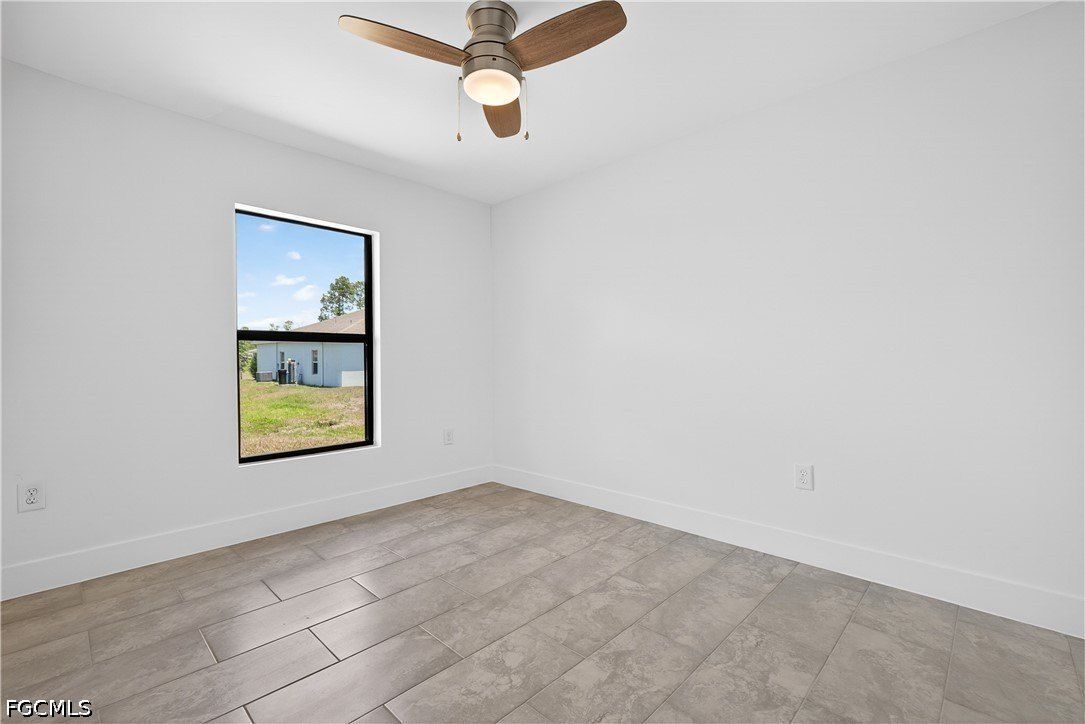 46864688 Golfview Boulevard. Lehigh Acres, FL 33973