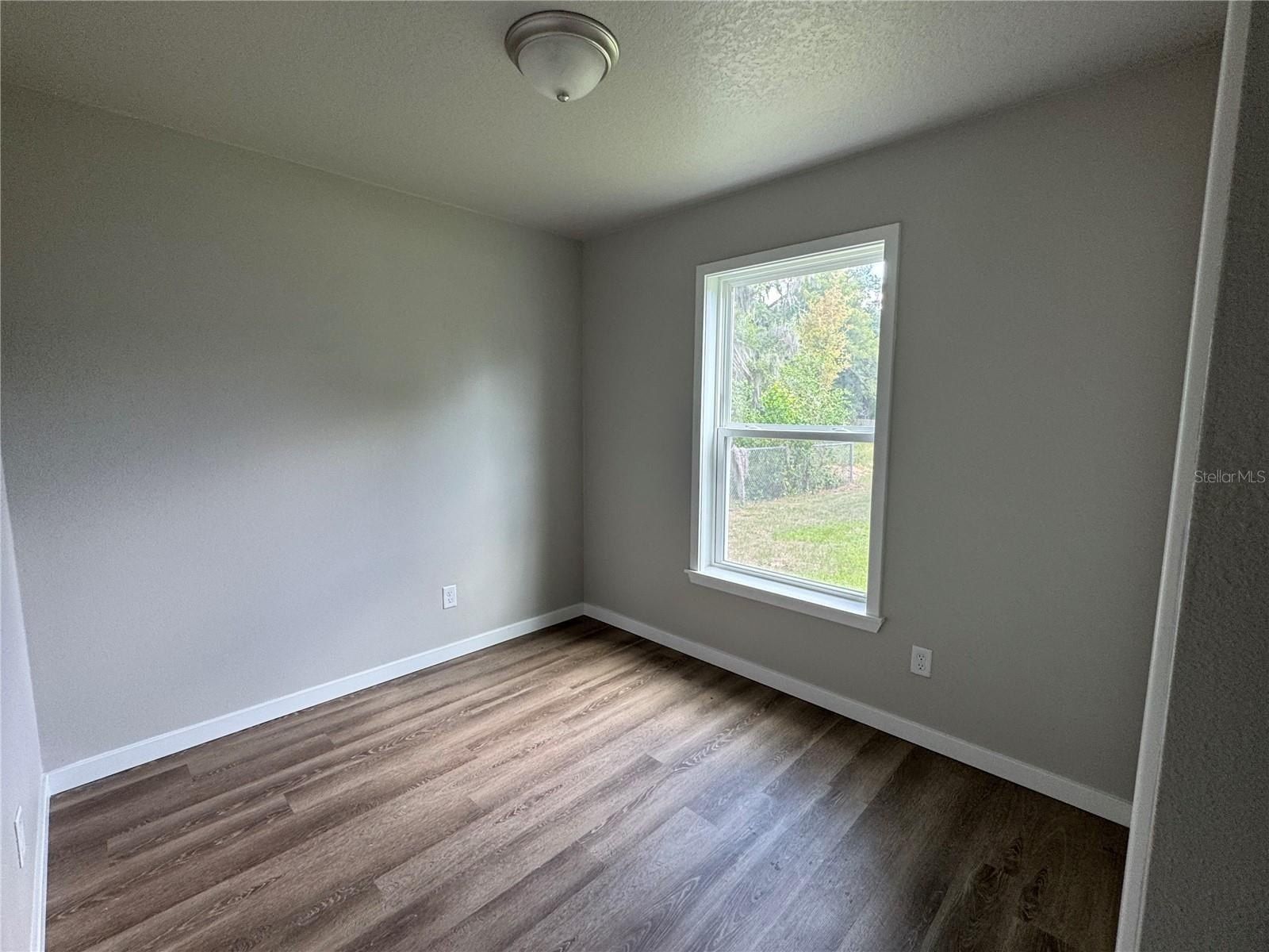 357 N Main Avenue. Groveland, FL 34736