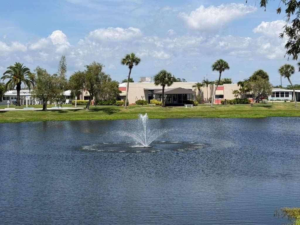 79 5Th Street West. Nokomis, FL 34275