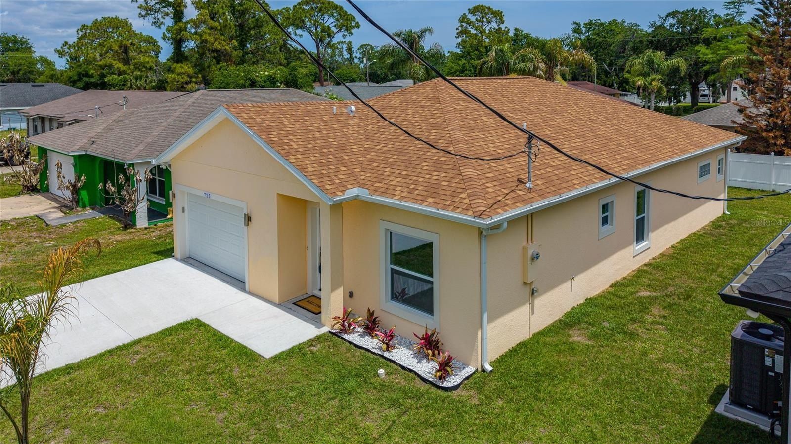 725 Indiana Street. Daytona Beach, FL 32114